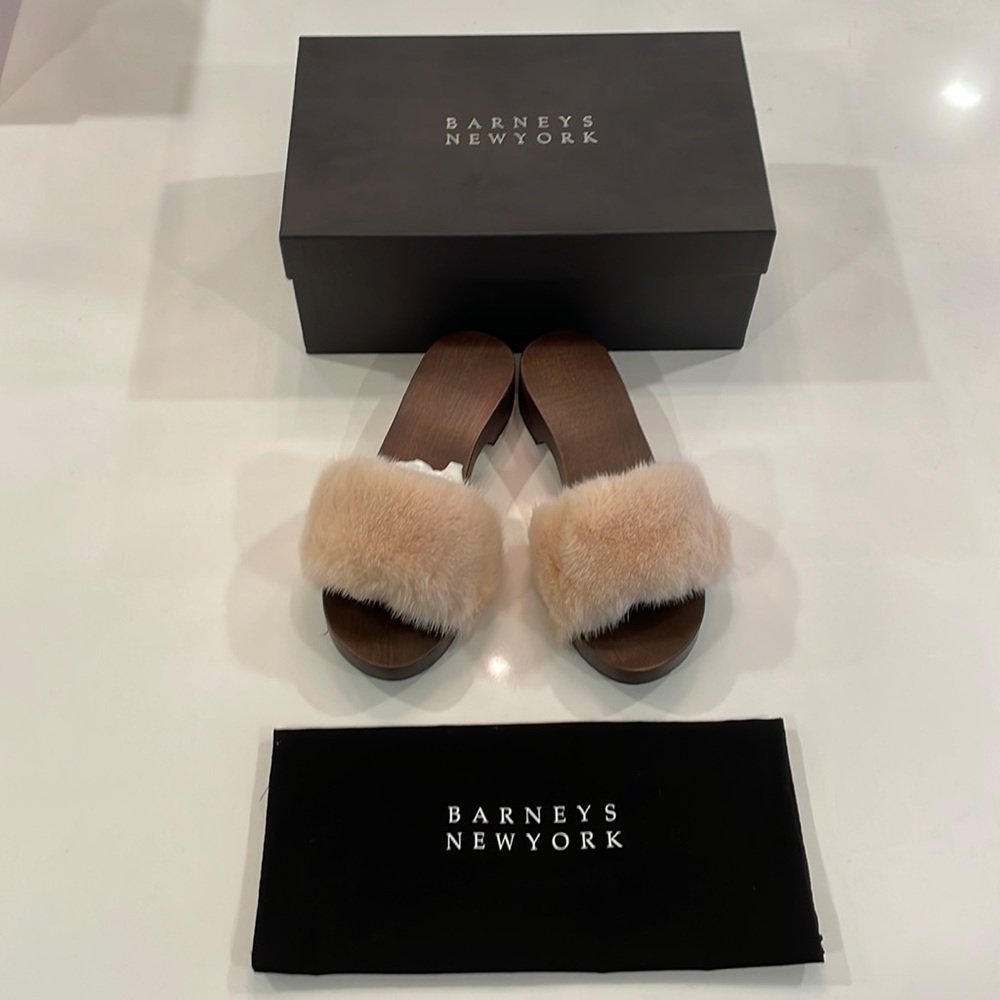 Barneys Wood and Faux Fur Sandals, size 37